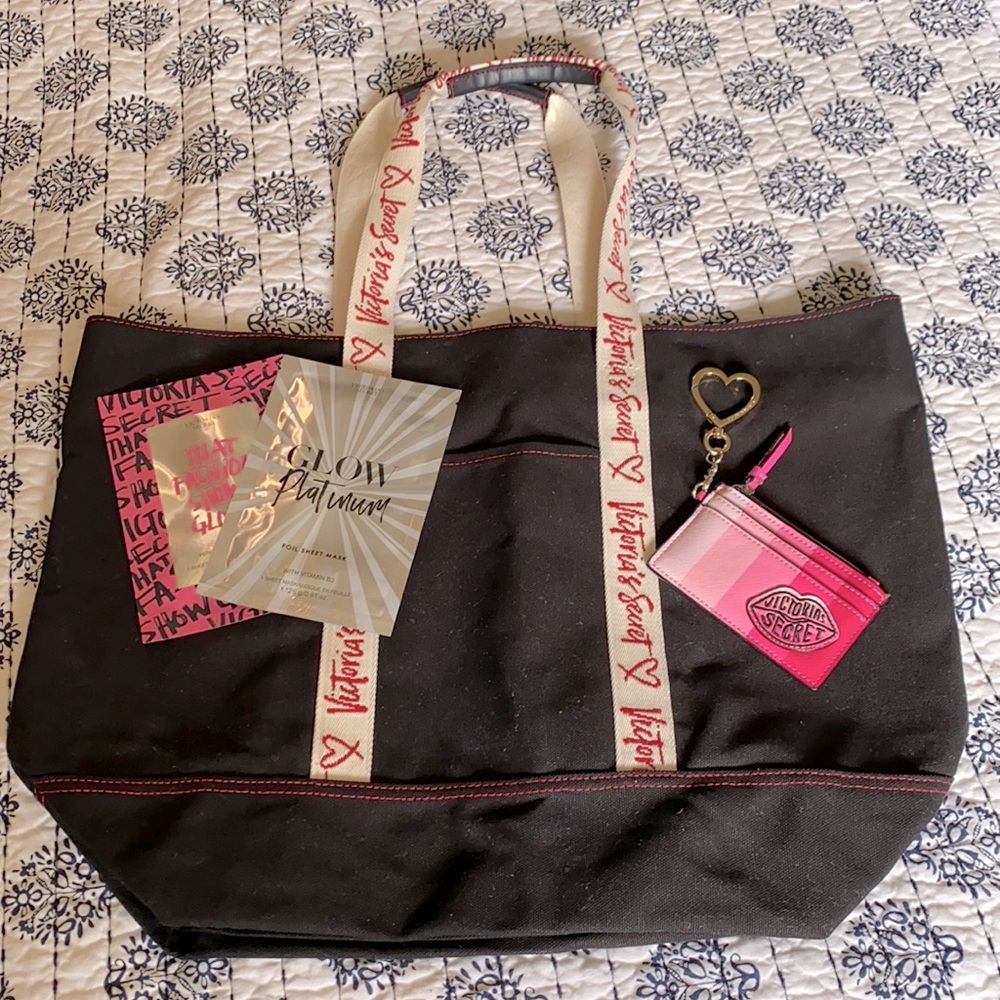 Victoria’s Secret Bundle